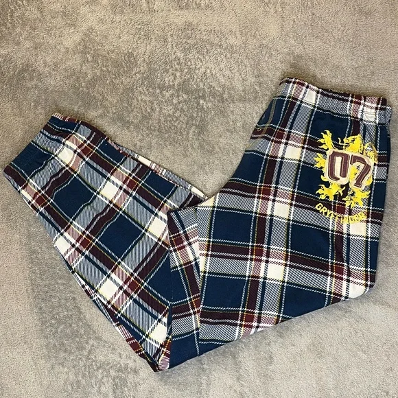 Women’s Gryffindor Pajama Pants size large - Picture 1 of 5